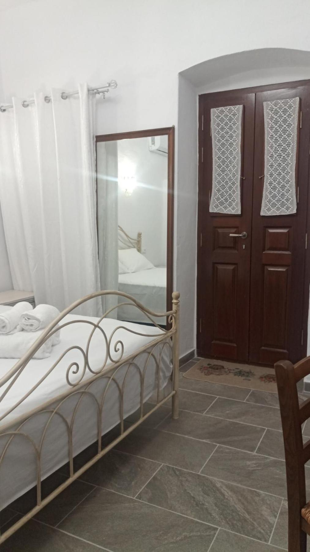 Holiday home ξενοιασιά *